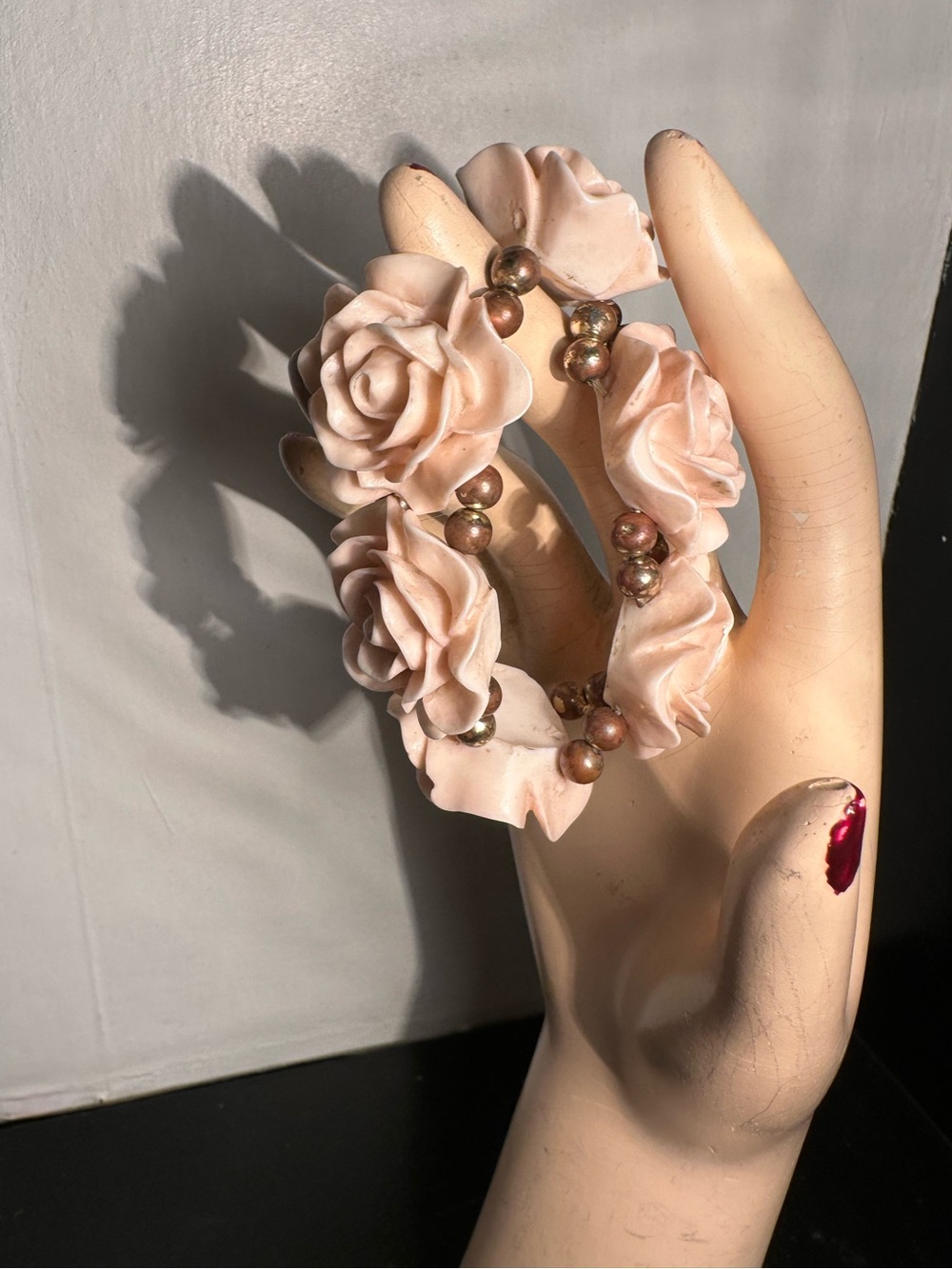 80’s Vintage Pale Pink Rose Bracelet Stretch